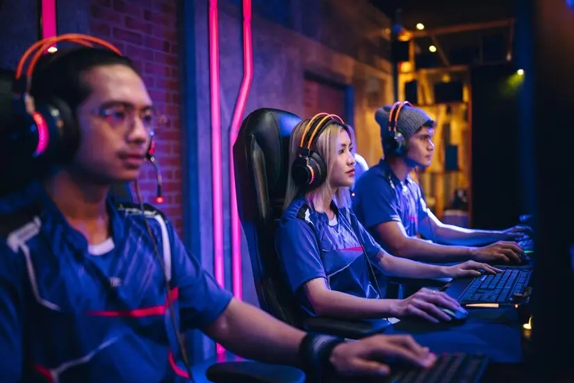 Perkembangan E-Sports di Indonesia: Dari Game Arcade ke Turnamen Internasional