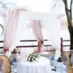 Ingin Pernikahan Romantis? Coba 10 Tips Dekorasi Outdoor Wedding Venue yang Bikin Terkesima!