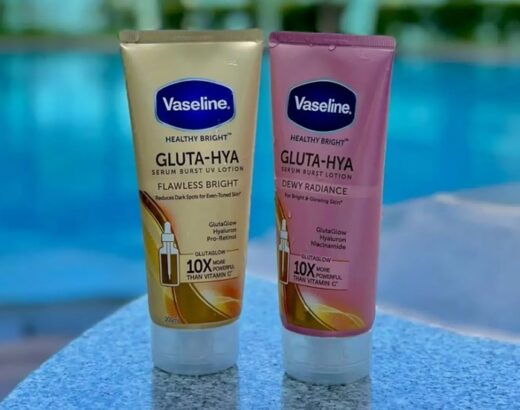 Ingin Tahu Perbedaan Vaseline Gluta-Hya Pink dan Gold Yuk, Kepoin